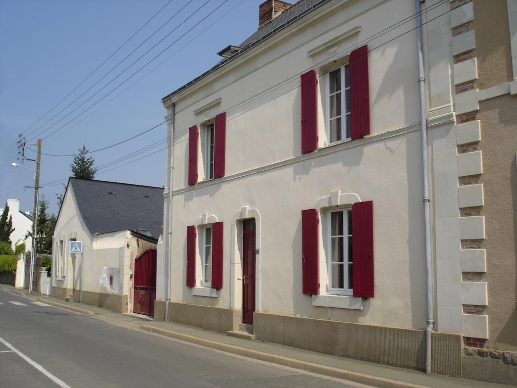Saint-Aubin-de-LuignéL'Aubinoise住宿加早餐旅馆 外观 照片
